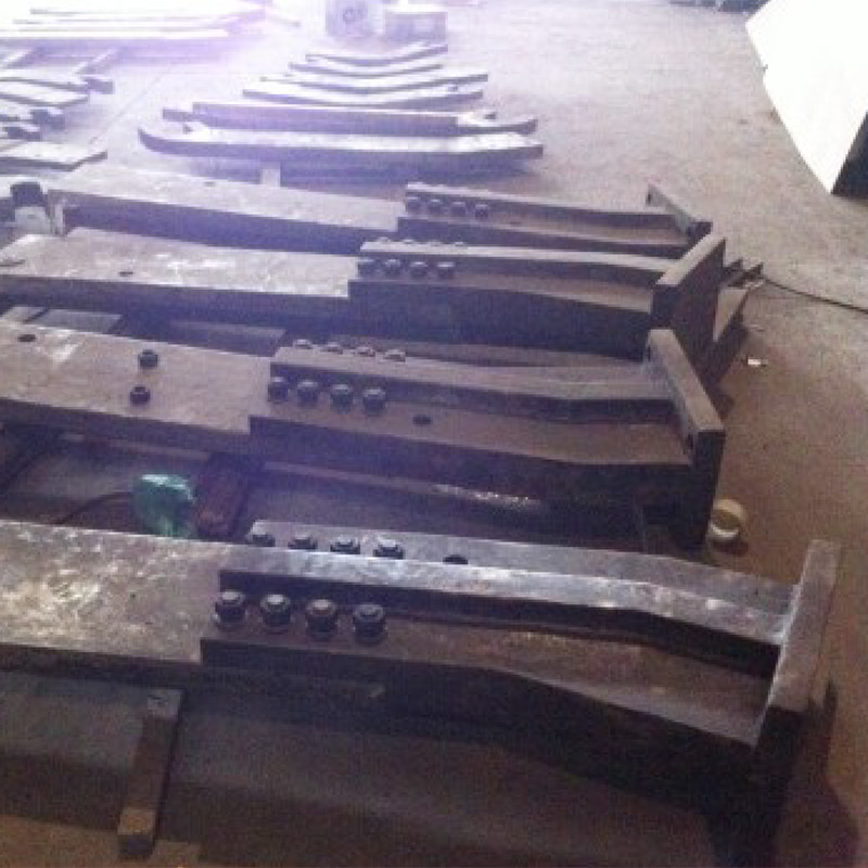 Welded Structural Steel Support Arm for Heavy Loads